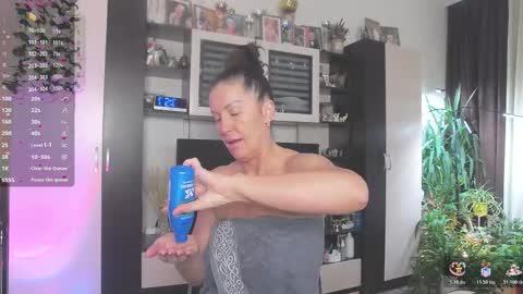 Sheila GMT 2 Tuesday Wednesday Friday Saturday Sunday- 8  5  online show from January 18, 4:54 am