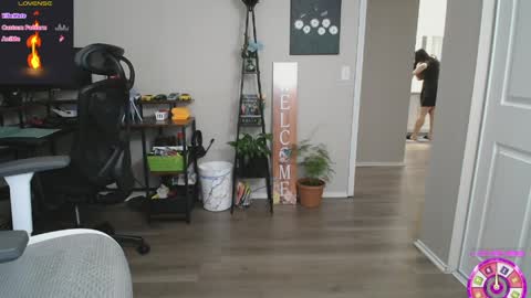 sheilyn_smith online show from March 31, 12:55 am