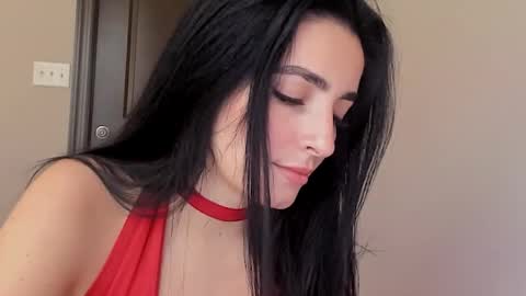 sheisallthat online show from October 1, 8:30 pm