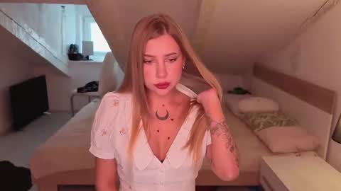Lilith online show from June 14, 5:26 pm