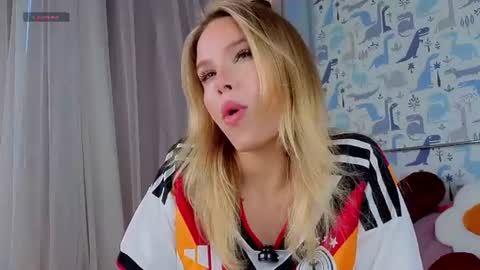 Lina online show from June 29, 1:46 am