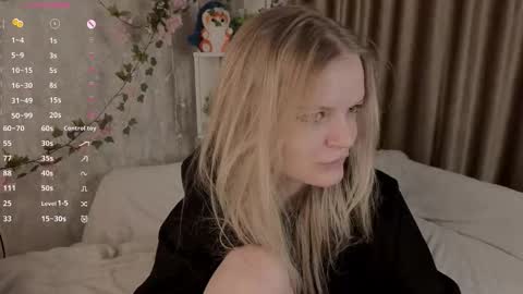 shellyboom online show from March 8, 5:50 pm