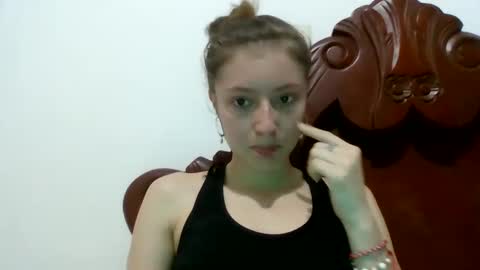 shelsyzevee_ online show from October 30, 1:39 am