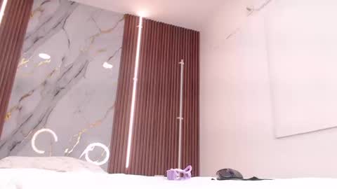 shena_nomy1 online show from November 14, 8:44 pm