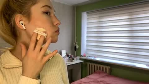 sherleychamblin online show from March 11, 1:36 pm