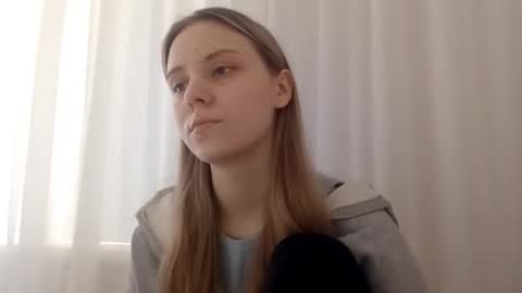 Lisa online show from February 26, 7:34 am