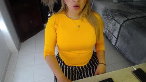 sheryl_jones online show from March 24, 1:06 pm