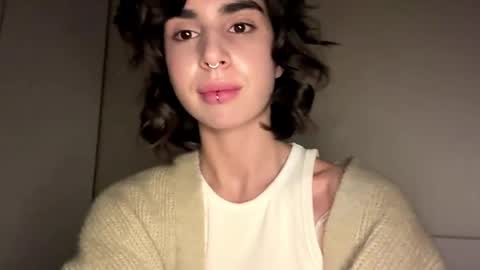 Amy online show from May 7, 12:45 pm