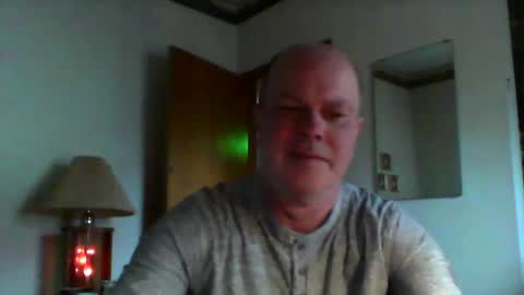 Snapshot of shoc09 chatting on December 31, 3:09 pm undie lover online show from December 31, 3:09 pm