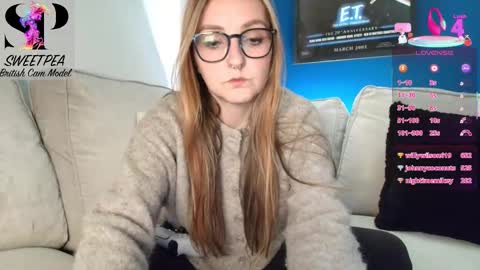 Snapshot of short_sweetpea chatting on September 23, 8:48 pm short sweetpea online show from September 23, 8:48 pm