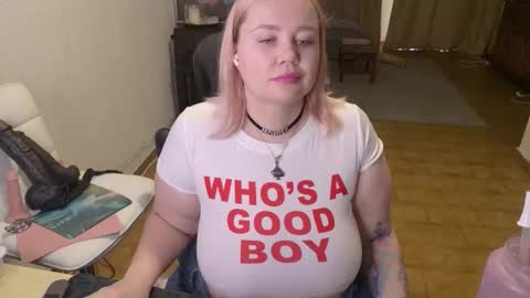 Mimi   online show from February 23, 10:39 am