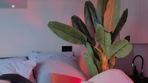 ShowmeYourfetish online show from June 3, 5:32 am