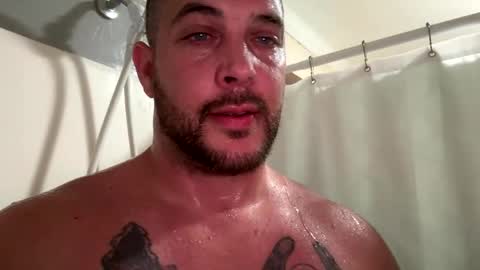 Snapshot of shubby420 chatting on October 1, 11:42 am YeahBoi420 online show from October 1, 11:42 am