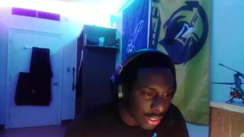 shugar_daddy11 online show from April 13, 2:05 am