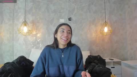 ZUMY ANGELS online show from November 10, 4:37 am