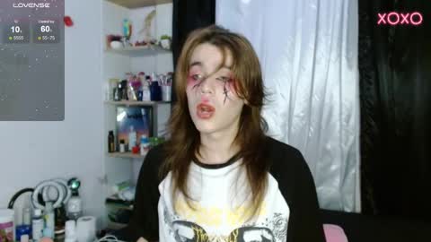 Shun White online show from February 11, 2:35 am