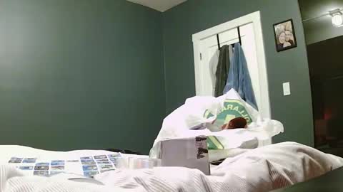 shutterbug989 online show from December 25, 4:01 am