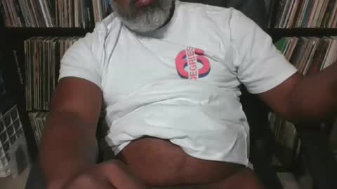 SHY333 online show from September 12, 3:41 am