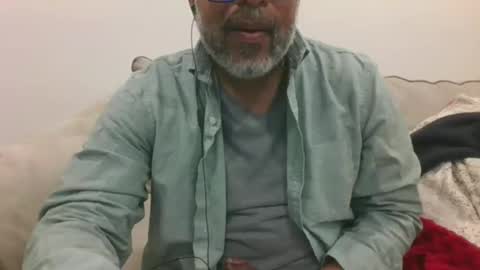 SHY333 online show from December 11, 5:21 am