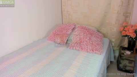 Angel  online show from April 6, 2:40 pm