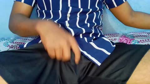 shyeyes online show from January 19, 2:38 pm