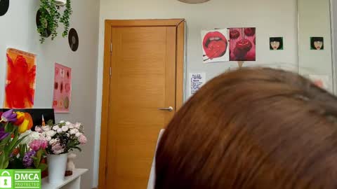 Snapshot of shybella_girl chatting on March 11, 7:57 am Bella online show from March 11, 7:57 am