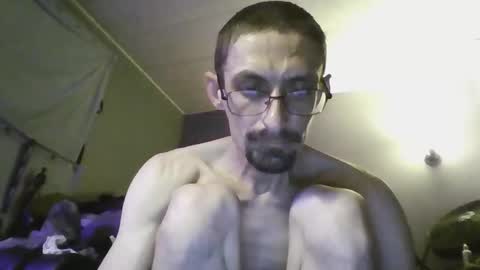 shybilly40 online show from May 17, 11:47 pm