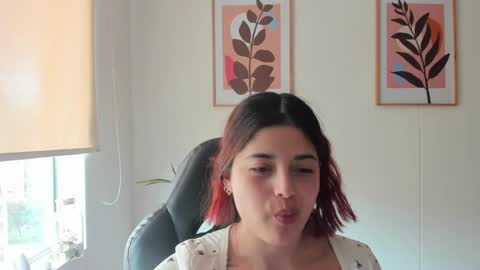 shylittlebunny online show from April 10, 3:06 pm