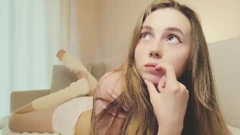 Mary online show from June 29, 3:36 am
