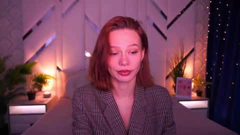 shyysiren online show from February 21, 9:12 am