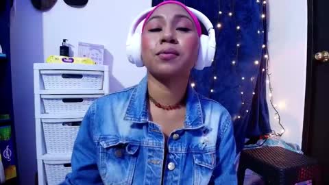 Siara online show from March 2, 5:08 am