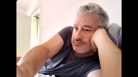 Snapshot of sibemolx chatting on September 23, 11:26 am sibemolx online show from September 23, 11:26 am