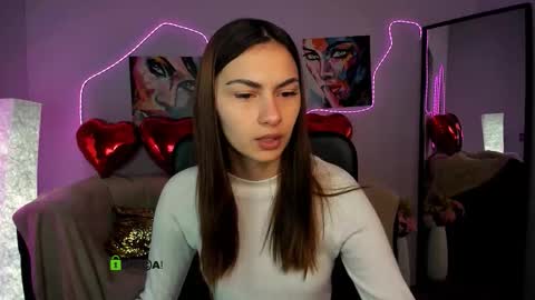 silicia online show from February 7, 10:18 am