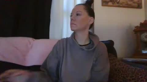 Mrs. St. Patrickk online show from February 21, 5:38 pm