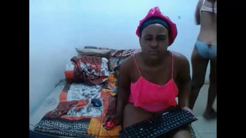 sieannabrown online show from February 13, 10:02 pm