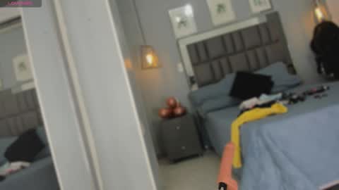 Keira online show from October 19, 11:59 am