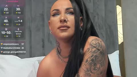 Sierra online show from December 5, 8:02 am