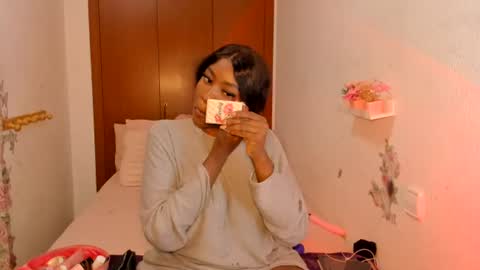 sierra_violet online show from July 4, 7:28 pm