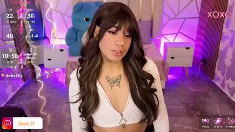 Siiam Tay online show from September 17, 3:10 am