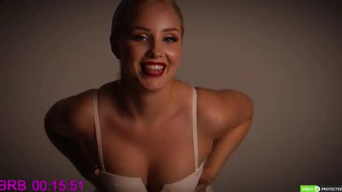 SilasCollins online show from September 23, 9:14 am