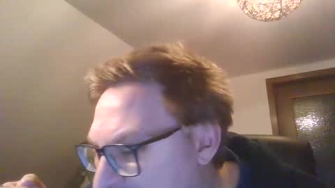 silent_control93 online show from December 21, 7:31 pm