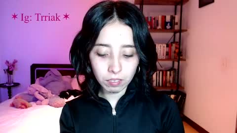 silkbite online show from March 7, 12:21 am