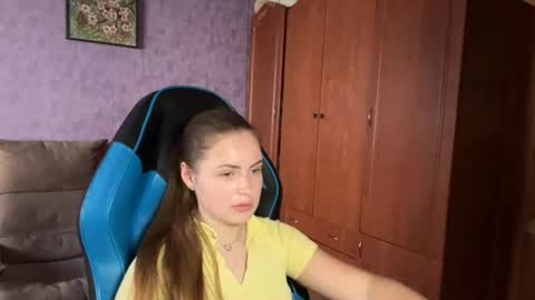 Erica online show from June 27, 10:54 am