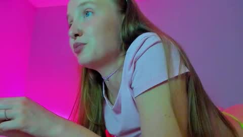 Mila online show from September 12, 8:00 pm