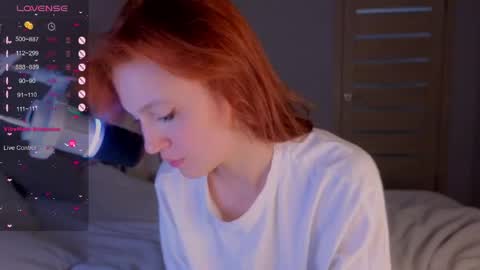 silly___woman online show from May 30, 8:29 pm