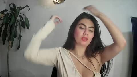 Silvie online show from March 11, 4:19 am