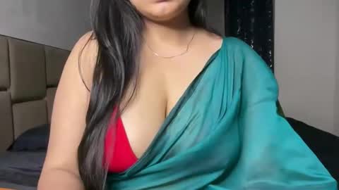 Simi online show from November 27, 2:03 pm