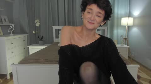 Simona  online show from February 8, 2:38 pm