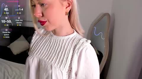 SimonaGerry online show from November 12, 4:37 am