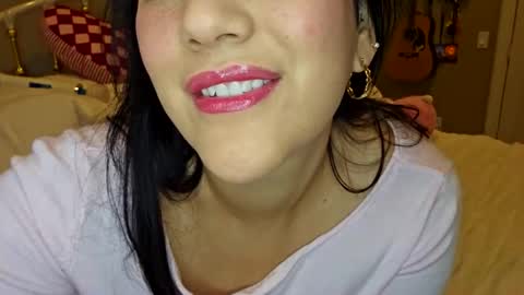 simonesighren online show from March 7, 6:35 am